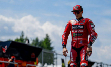 Loris Reggiani: Marc Marquez Harus Minta Maaf ke Valentino Rossi - GenPI.co