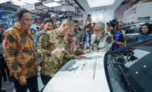 GIIAS 2025: Agus Gumiwang Tandatangani STARGAZER Cartenz X, Apresiasi Produksi Lokal - GenPI.co
