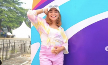 Suami Sebut Kanker Menyebar ke Paru-Paru, Napas Mpok Alpa Berat - GenPI.co