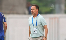 Van Gastel Kecewa PSIM Yogyakarta Ditahan Imbang Persib Bandung - GenPI.co