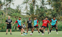 9 Gol Masuk ke Gawang Bali United, Penguasaan Bola Disorot Johnny Jansen - GenPI.co