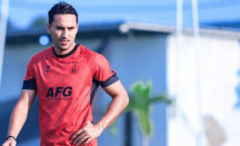 Ezra Walian Kembali Berlatih, Ong Kim Swee Belum Berani Turunkan - GenPI.co