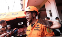 38 Santri Diduga Masih Tertimbun Reruntuhan Ponpes Al Khoziny, 1 Orang Tewas - GenPI.co