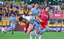 Carlos Pena Ogah Dipusingkan Jadwal Padat, Persita Tangerang Diminta Kerja Keras - GenPI.co