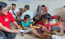 Unesa Beri Trauma Healing untuk Korban Runtuhnya Ponpes Al Khoziny - GenPI.co