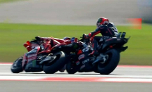 Tabrak Marc Marquez, Bezzecchi Dihukum FIM Jelang MotoGP Australia 2025 - GenPI.co