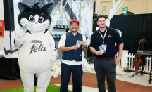 Digandeng Purina Felix, Sal Priadi Ajak Pemilik Kucing Rayakan Momen Makan Bersama - GenPI.co