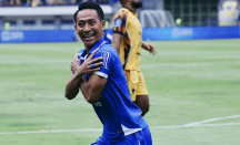 Bungkam Persija, Persib ke Puncak Klasemen Super League 2025/26 - GenPI.co