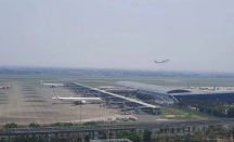 109 Penerbangan di Bandara Soekarno-Hatta Delay karena Cuaca Buruk , 31 Dialihkan - GenPI.co