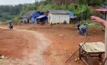 Viral Jalan Perbatasan Banten–Jabar Bak Bumi dan Langit, Aspal Mulus Vs Tanah Merah - GenPI.co