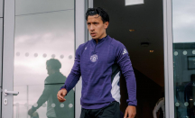 Tidak Terima Dikritik, Lisandro Martinez Tantang Paul Scholes ke Rumahnya - GenPI.co