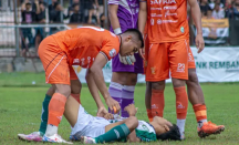 Buntut Tendangan Brutal Pemain PSIR, Persikaba Tolak Permintaan Maaf - GenPI.co