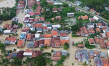 Banjir Semakin Meluas di Karawang, 9.650 Rumah Terendam - GenPI.co