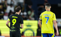 Karim Benzema ke Al Hilal, Al Nassr Dimarahi Cristiano Ronaldo - GenPI.co