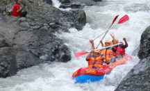 Wisata Petualangan di Bali, Uji Adrenalin Arung Jeram Sungai Gelar Jembrana! - GenPI.co