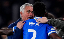 Adu Mulut dengan Vinicius Jr, Jose Mourinho: Saya Ingin Bersikap Netral - GenPI.co
