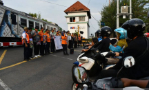 Swafoto Berujung Maut! 3 Siswi Meninggal Tertabrak KA Argo Merbabu di Batang - GenPI.co