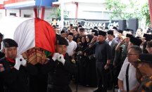 Lepas Jenazah Alex Noerdin, Gubernur Herman Deru: Jasa Beliau Sangat Besar - GenPI.co