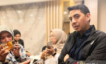 Guru Besar UGM Uceng Sebut Pejabat Bukan Kitab Suci, Seusai Batal Debat Natalius Pigai - GenPI.co
