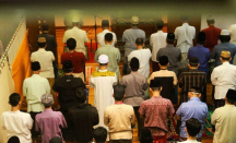 Tak Tergesa-Gesa, 3 Alasan Salat Tarawih Disebut Salat yang Rileks - GenPI.co