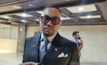 Ahmad Sahroni NasDem Salurkan Gajinya di DPR ke Orang-orang Membutuhkan - GenPI.co