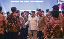 Guntur Romli PDIP Soal Utusan Khusus Presiden di BUMN, Tugas Komisaris Dipertanyakan - GenPI.co