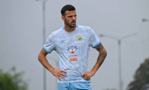 Persib Tanpa 2 Bek Andalan Lawan Semen Padang, Hodak: Kami Punya Banyak Opsi - GenPI.co