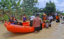 Tanggul Jebol Bikin Banjir Demak, 2.839 Warga Mengungsi - GenPI.co