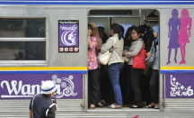 Menteri PPPA Usul Gerbong Wanita di KRL Dipindah ke Tengah: Demi Keselamatan - GenPI.co