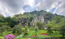 3 Rekomendasi Wisata Cirebon, Melepas Penat di Taman Batu Lawang - GenPI.co