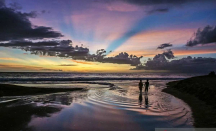 3 Rekomendasi Wisata Pantai NTB, Menikmati Matahari Terbenam di Kerandangan - GenPI.co