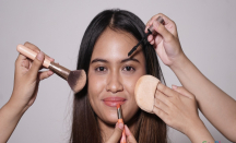 Simpel, 5 Menit Makeup Natural untuk Perempuan Sibuk - GenPI.co