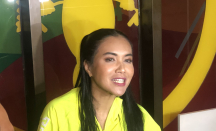 Operasi Plastik Lancar, Denada Ngaku Sudah Kantongi Rida Ibu - GenPI.co