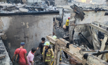 Kebakaran di Pasar Gembrong, Asap Masih Terlihat pada Senin Pagi - GenPI.co