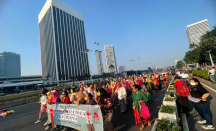 Retno Marsudi: Perempuan Harus Bangga Mengenakan Kebaya - GenPI.co
