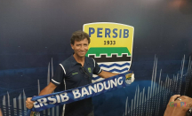 Gabung ke Persib Bandung, Luis Milla Ungkap Alasannya - GenPI.co