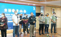Menpora Gelar Evaluasi Sepak Bola Nasional, Singgung SOP Suporter - GenPI.co