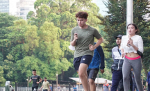 5 Cara Antisipasi Cedera Sebelum Lari Maraton, Runner Wajib Tahu! - GenPI.co