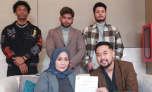 Ogah Dirugikan, Mak Vera Ikat Artis-artisnya dengan Kontrak Legal - GenPI.co