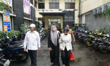 Suami Selingkuh, Clara Shinta ke Psikiater sampai Minum Obat - GenPI.co