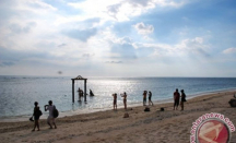 Ribuan Turis Asing Tinggalkan Bali ke Lombok, Hindari Nyepi? - GenPI.co Bali