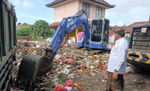Sampah Denpasar Bali Menggunung Resahkan Warga, Langkah Pemkot? - GenPI.co Bali