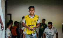 Liga 1: Kena Tekel Horor Rizky Kondisi Pemain Bali United? - GenPI.co Bali