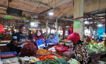 Hasil Positif Edukasi Transaksi Digital UMKM Di Pasar Hamadi Papua - GenPI.co Bali