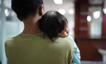 Ayah Punya Peran Penting Mengasuh Anak, Simak Penjelasan Lengkap dari Ahli - GenPI.co Bali