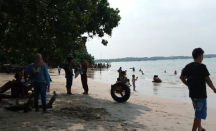 Jalur Wisata Pantai Anyer Diterapkan Sistem Buka Tutup - GenPI.co Banten