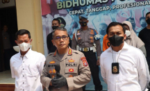 Polda Banten Ungkap Pelaku Pembuang Mayat Wanita dalam Karung - GenPI.co Banten