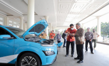 Mobil Listrik Akan Jadi Kendaraan Dinas, Benyamin: Saya Setuju - GenPI.co Banten