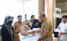 Bupati Tangerang Targetkan Peserta BPJS Ketenagakerjaan Tembus 100 Ribu - GenPI.co Banten