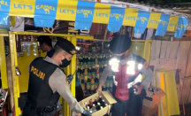 Polisi Gerebek Warung Penjual Miras di Sukabumi Jelang Ramadan - GenPI.co Jabar